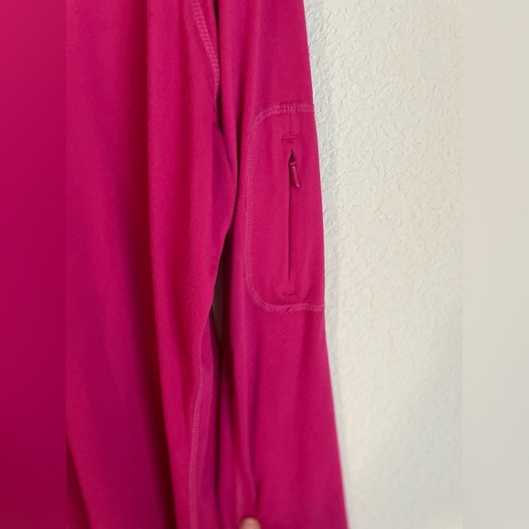 Reebok Fuchsia Half-Zip Pull Over size XL - Picture 3 of 7